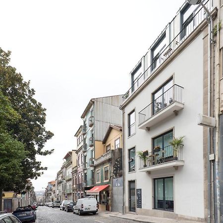 Lovelystay - Central Flat W/ Ac & Balcony OOporto Esterno foto