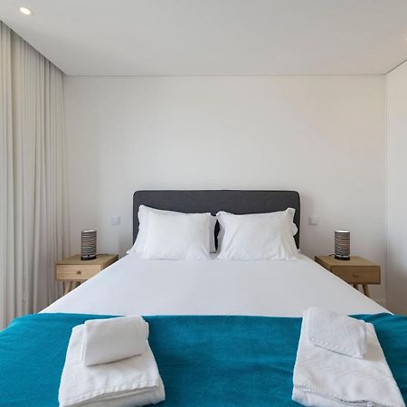 Lovelystay - Central Flat W/ Ac & Balcony OOporto Esterno foto