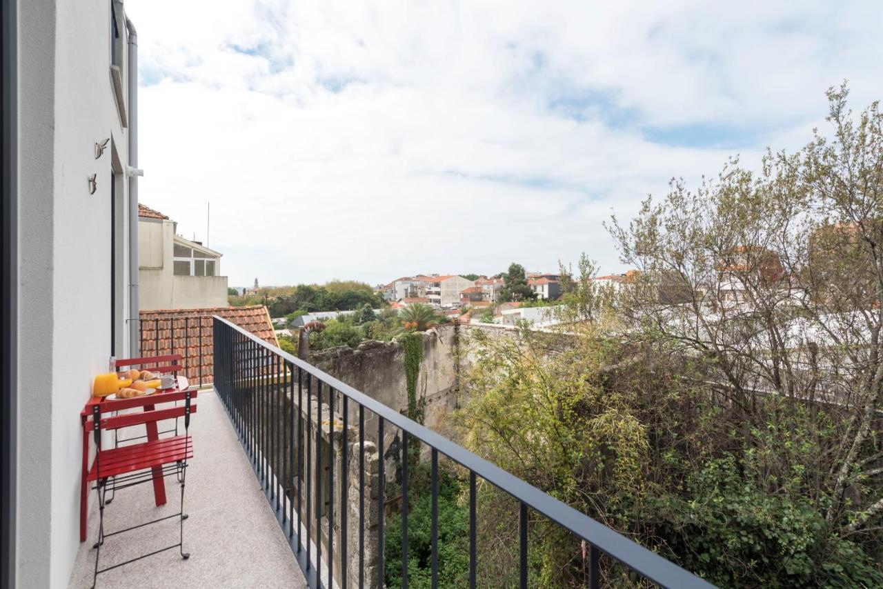 Lovelystay - Central Flat W/ Ac & Balcony OOporto Esterno foto
