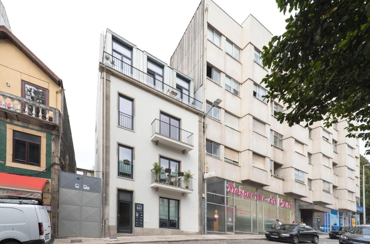Lovelystay - Central Flat W/ Ac & Balcony OOporto Esterno foto